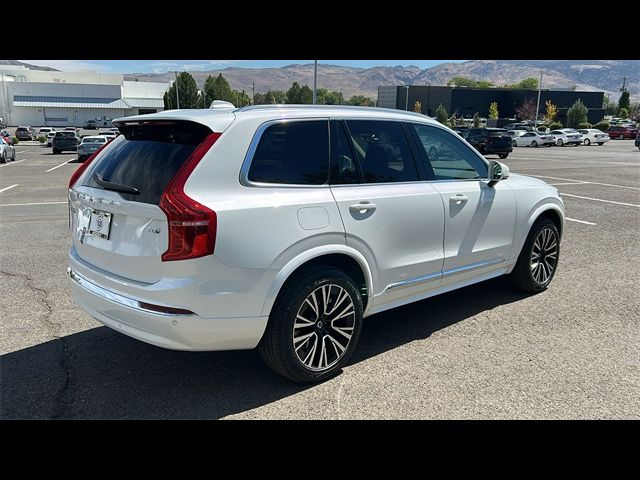 2025 Volvo XC90 Plug-In Hybrid Core