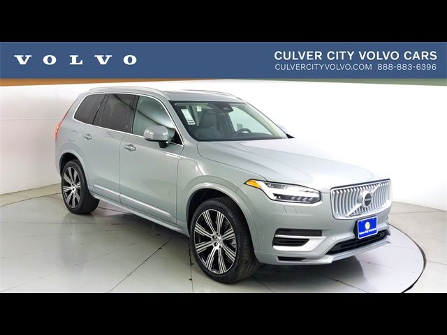 2025 Volvo XC90 Plug-In Hybrid Core