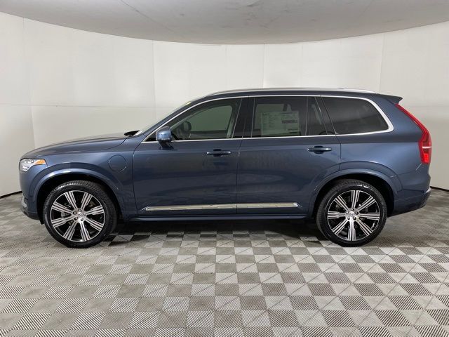 2025 Volvo XC90 Plug-In Hybrid Core