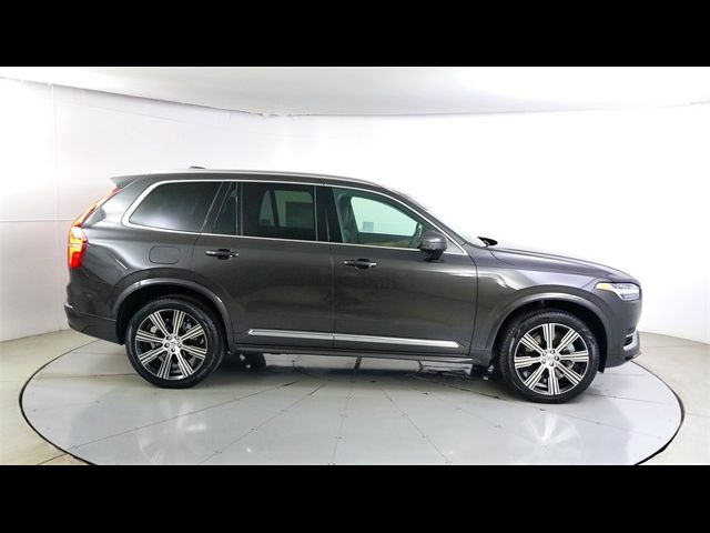 2025 Volvo XC90 Plug-In Hybrid Core