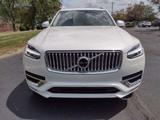 2025 Volvo XC90 Plug-In Hybrid Core