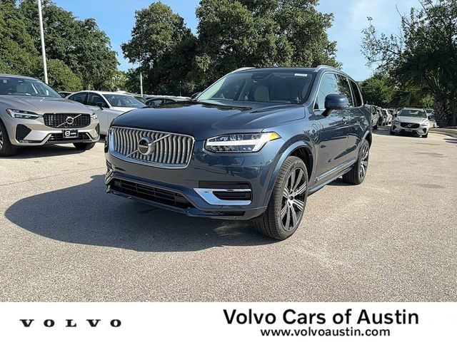 2025 Volvo XC90 Plug-In Hybrid Core