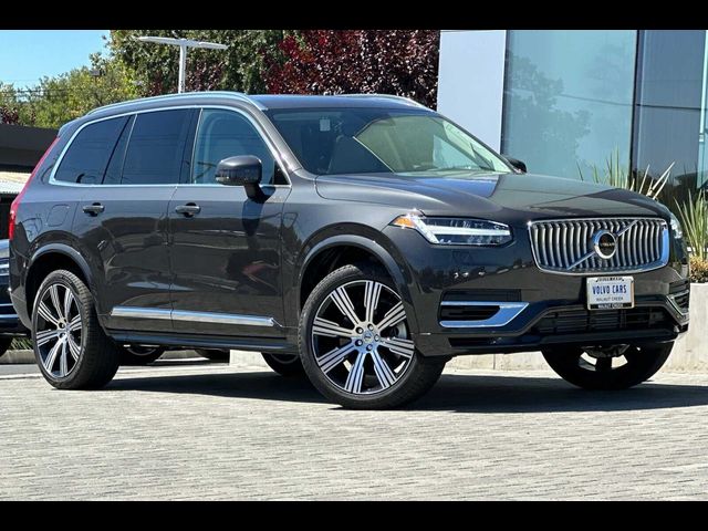 2025 Volvo XC90 Plug-In Hybrid Core