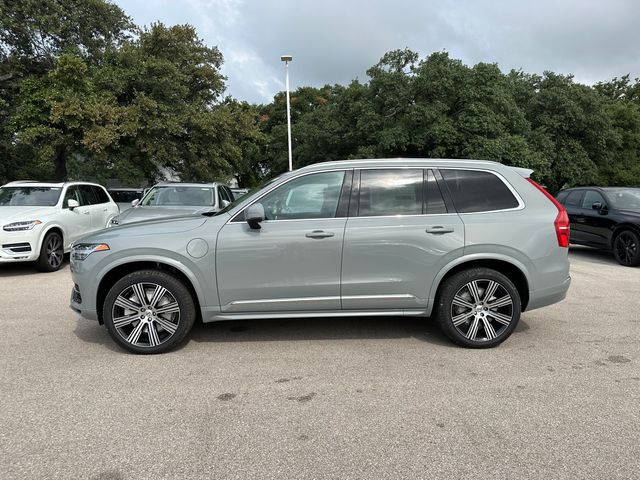 2025 Volvo XC90 Plug-In Hybrid Core