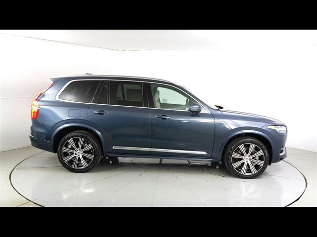 2025 Volvo XC90 Plug-In Hybrid Core