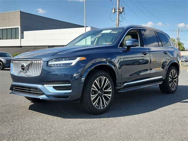 2025 Volvo XC90 Plug-In Hybrid Core