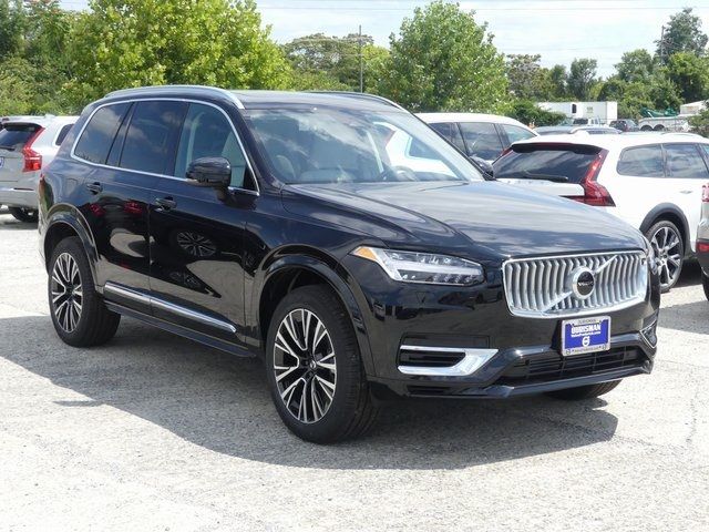 2025 Volvo XC90 Plug-In Hybrid Core