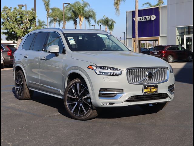 2025 Volvo XC90 Plus