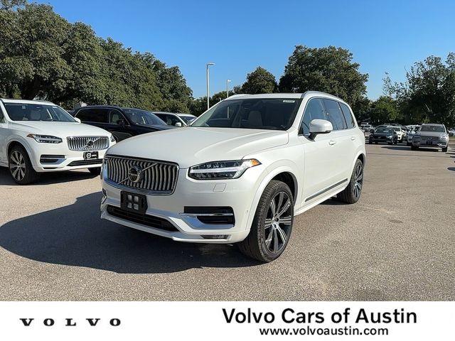 2025 Volvo XC90 Plus