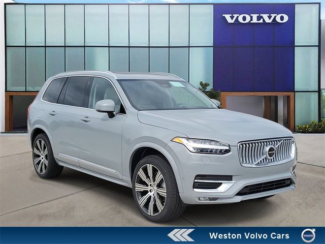 2025 Volvo XC90 Ultra