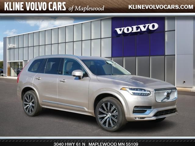 2025 Volvo XC90 Core