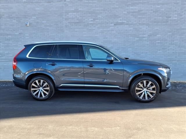 2025 Volvo XC90 Core