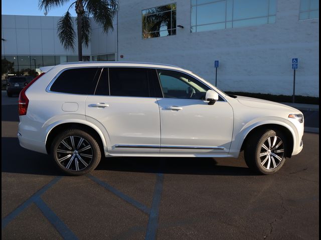 2025 Volvo XC90 Core