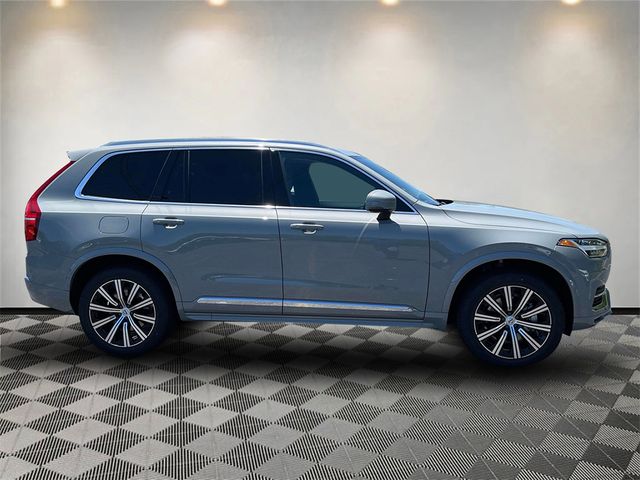 2025 Volvo XC90 Core