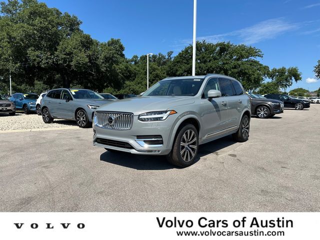 2025 Volvo XC90 Core