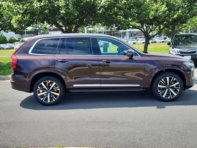 2025 Volvo XC90 Core