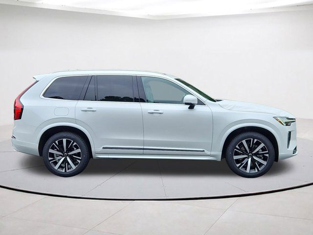 2025 Volvo XC90 Core