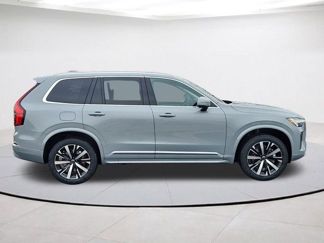 2025 Volvo XC90 Core