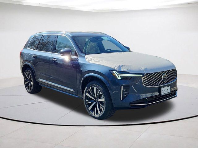 2025 Volvo XC90 Core
