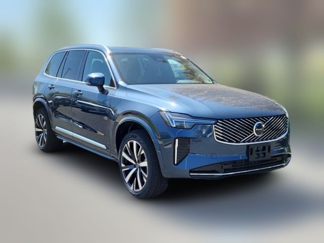 2025 Volvo XC90 Core