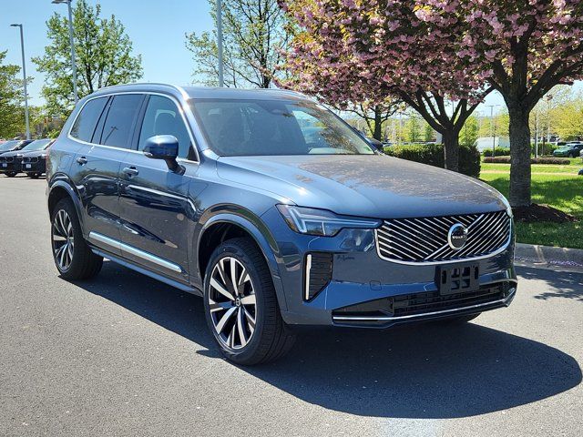 2025 Volvo XC90 Core