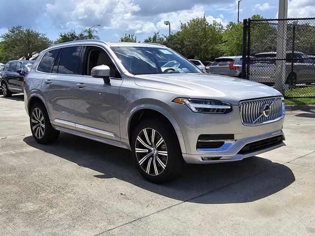 2025 Volvo XC90 Core