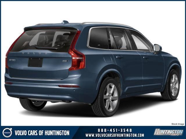 2025 Volvo XC90 Core