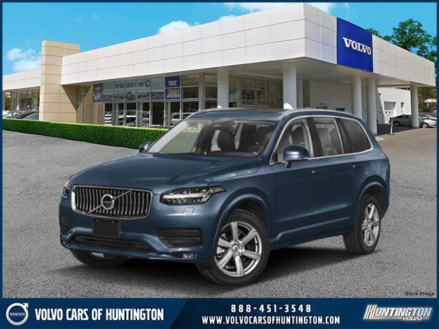 2025 Volvo XC90 Core