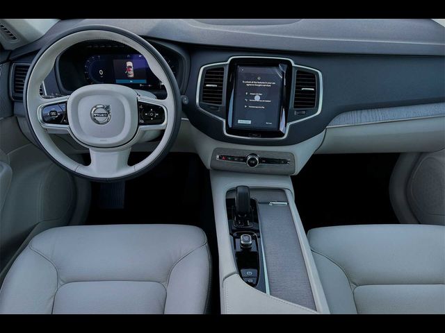 2025 Volvo XC90 Core