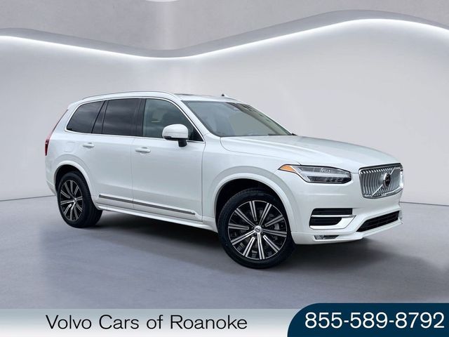 2025 Volvo XC90 Core