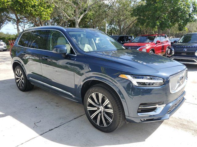 2025 Volvo XC90 Core