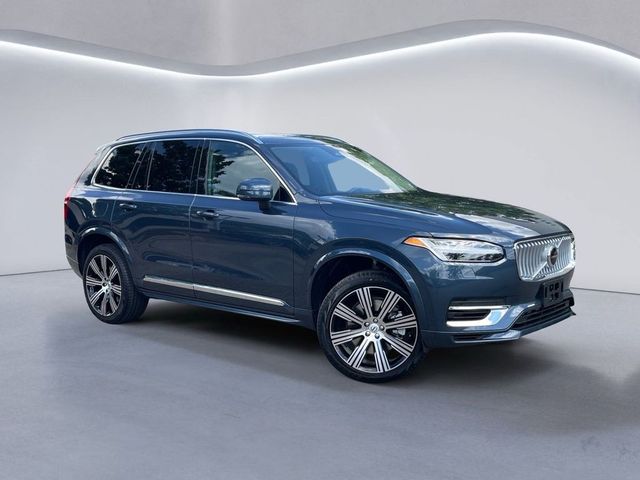 2025 Volvo XC90 Plug-In Hybrid Core