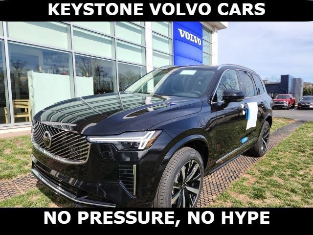 2025 Volvo XC90 Core