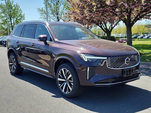 2025 Volvo XC90 Core