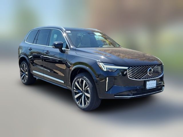 2025 Volvo XC90 Core