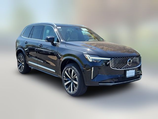 2025 Volvo XC90 Core