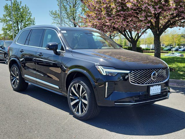 2025 Volvo XC90 Core