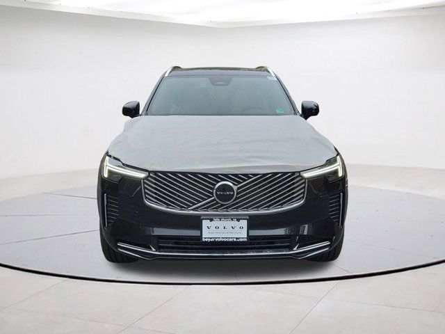 2025 Volvo XC90 Core