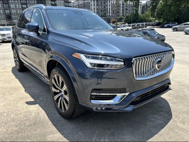 2025 Volvo XC90 Core