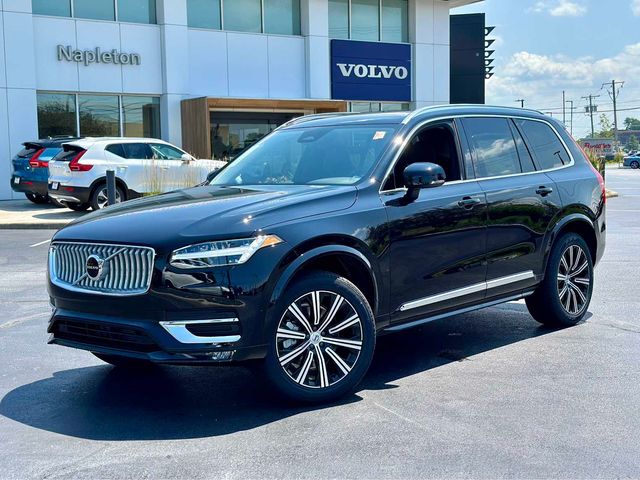 2025 Volvo XC90 Core