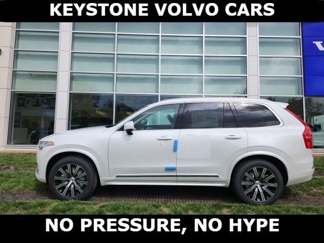 2025 Volvo XC90 Core