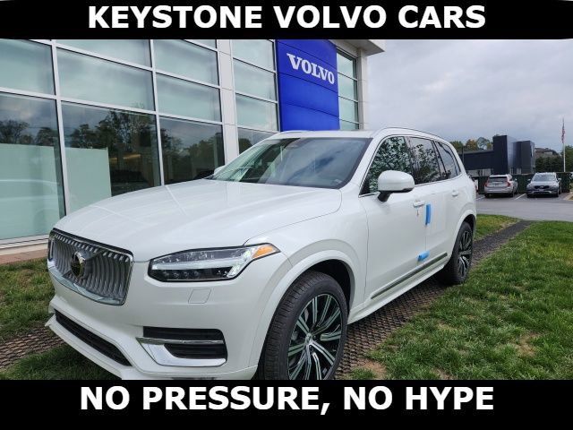 2025 Volvo XC90 Core