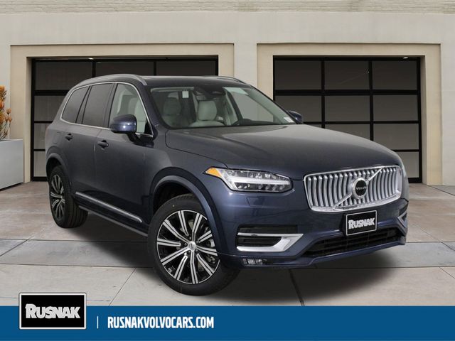 2025 Volvo XC90 Core