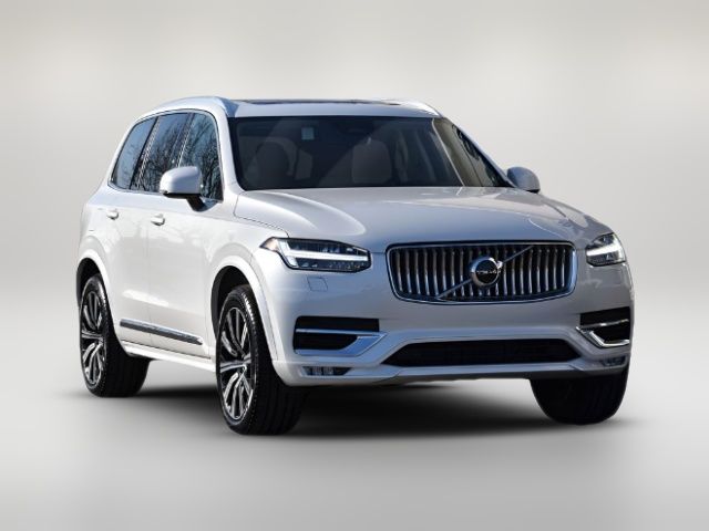 2025 Volvo XC90 Core