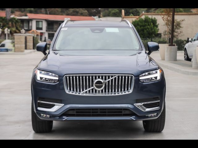 2025 Volvo XC90 Core