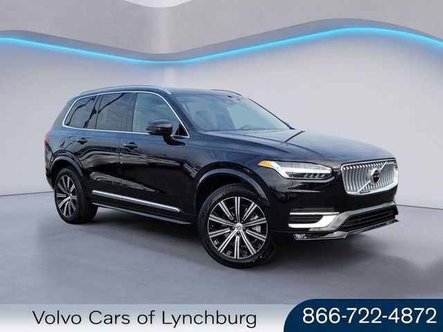 2025 Volvo XC90 Core