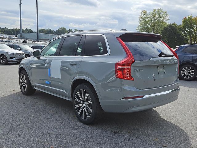 2025 Volvo XC90 Core