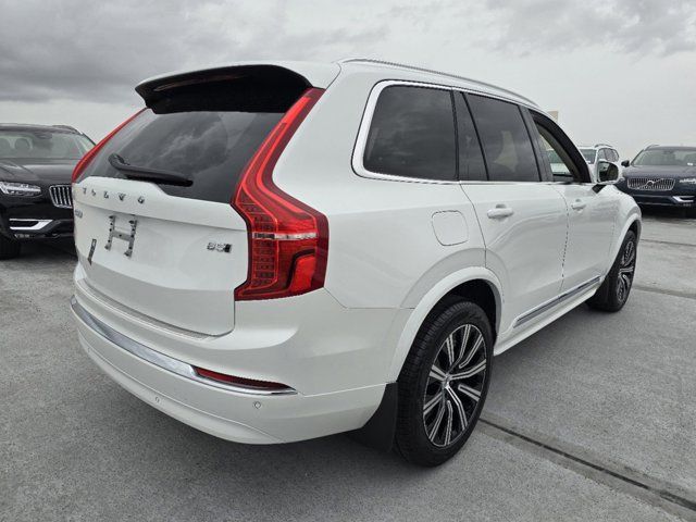 2025 Volvo XC90 Core