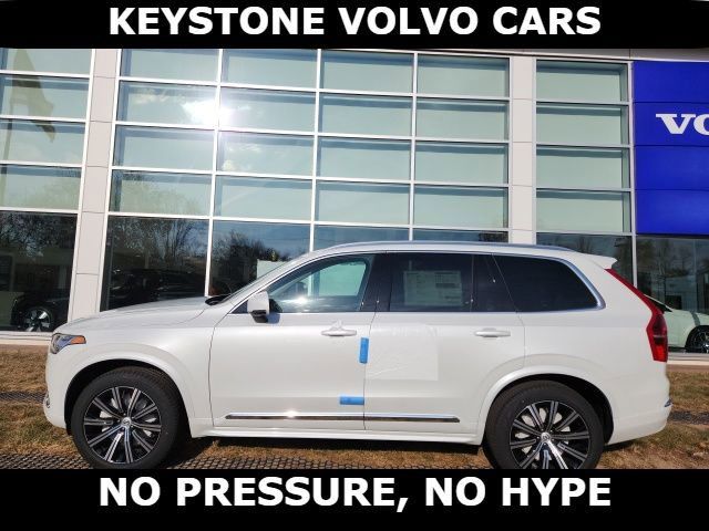 2025 Volvo XC90 Core