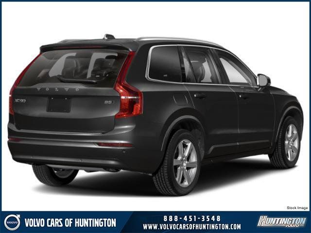 2025 Volvo XC90 Core